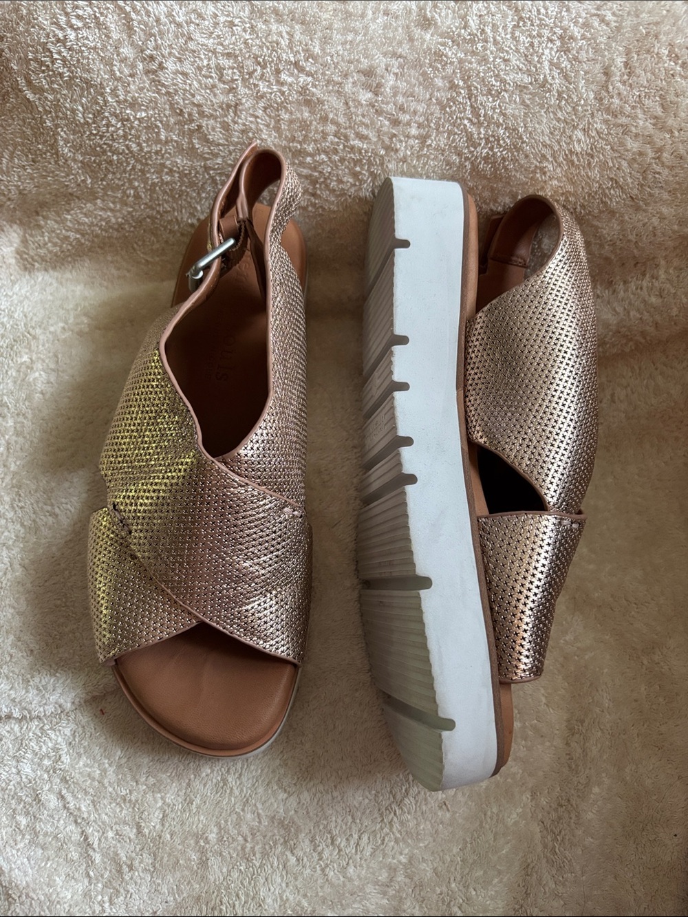 Kenneth Cole Metallic Rose Gold Cross-Strap Platform Slingback Sandals